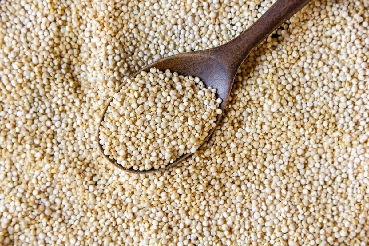 A quinoa főzése: a tökéletes állag titkai